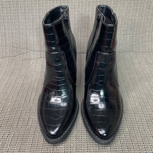 Madden Girl Women Size 8.5M Black Crocodile Pattern Block Heel Ankle Boots - Picture 6 of 8